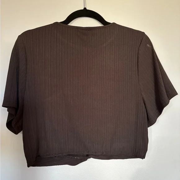 Black Women's crop Top - Picture 3 of 4